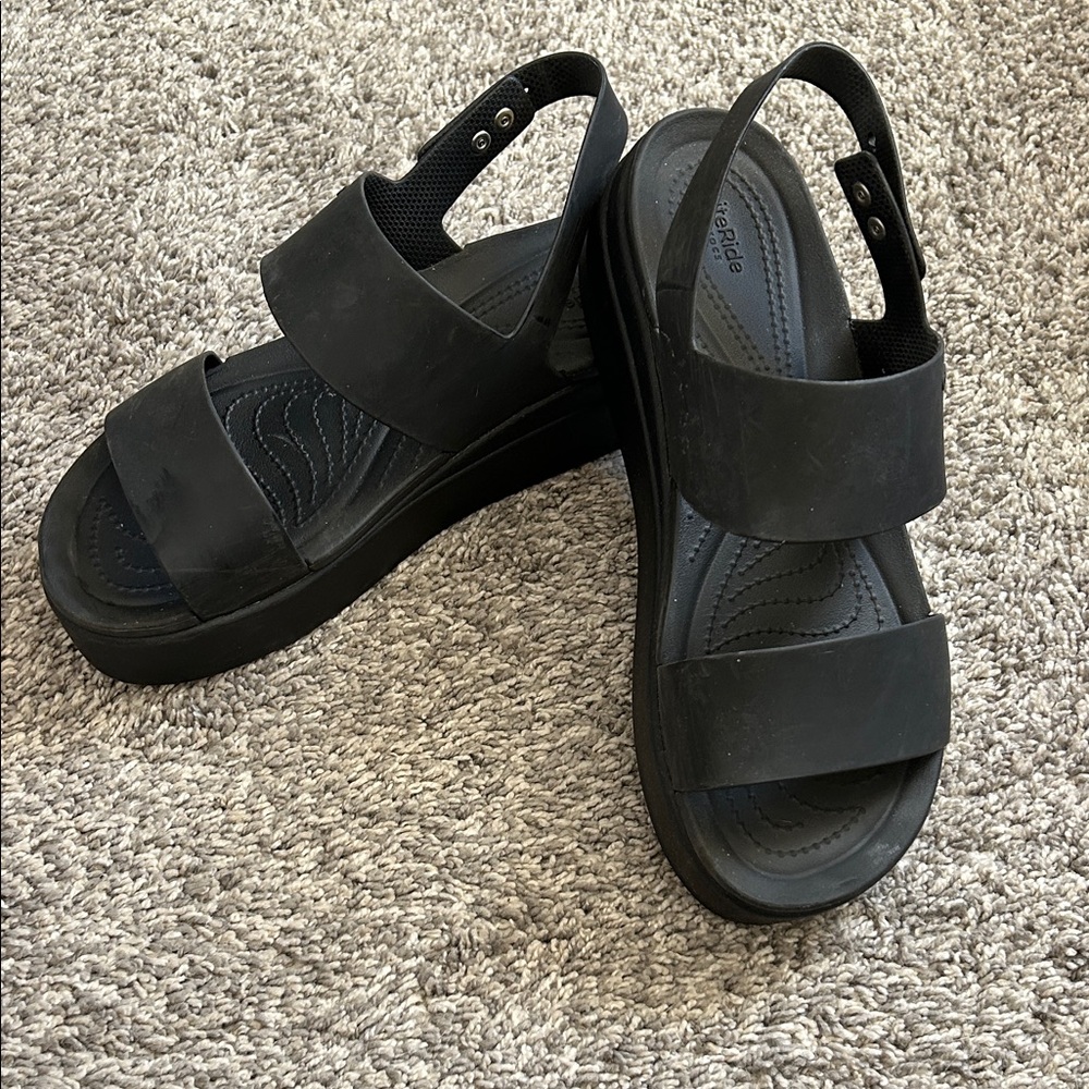 CROCS Women's LiteRide Black Strap Sandals Size 10W